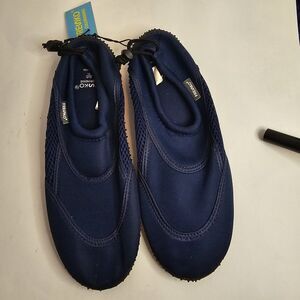NWT Fresko Navy Water Shoes Sz 8 In/out Water Stretch Upper Fast Dry Beachy R362